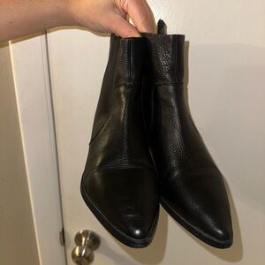 DIBA BRAND - SIZE 9.5 black booties